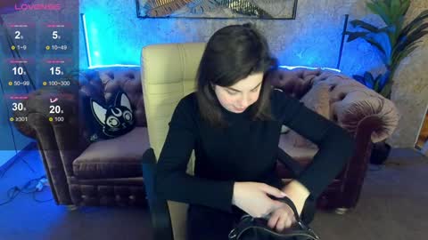 Snapshot of mirandawarm chatting on February 2025 06:56:01 PM Miranda online show from February 2025 06:56:01 PM