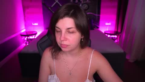 Snapshot of mirandawarm chatting on October 2025 04:57:02 AM Miranda online show from October 2025 04:57:02 AM