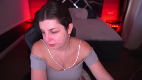 Snapshot of mirandawarm chatting on October 2025 05:18:02 AM Miranda online show from October 2025 05:18:02 AM