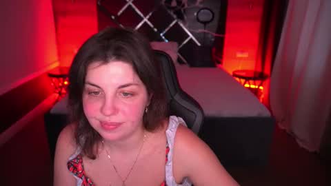 Snapshot of mirandawarm chatting on October 2025 06:54:01 AM Miranda online show from October 2025 06:54:01 AM