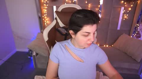 Snapshot of mirandawarm chatting on February 2026 06:54:01 AM Miranda online show from February 2026 06:54:01 AM