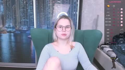 Kira online show from December 2024 02:57:02 PM