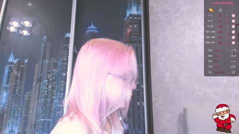 Kira online show from December 2024 03:24:02 PM