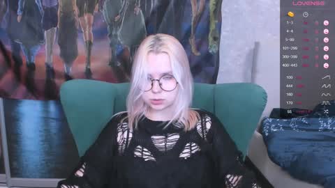 Kira online show from January 2025 09:58:01 PM