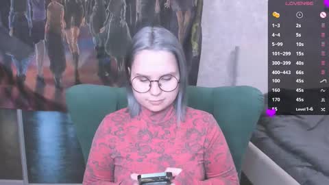 Kira online show from February 2025 07:47:02 PM