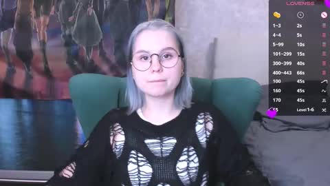 Kira online show from March 2025 06:54:01 PM