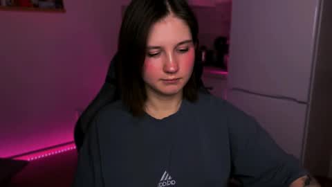 Mira online show from February 2025 08:58:02 PM