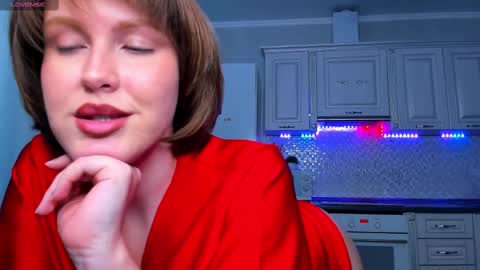 Shelley online show from March 2025 07:51:02 AM