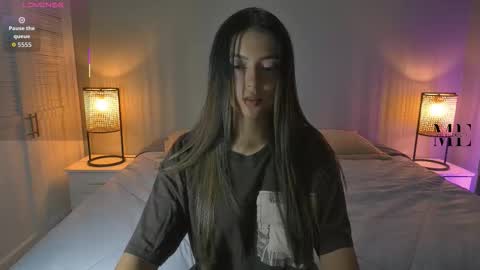 Snapshot of mis_elizabeth chatting on October 2025 05:54:02 AM Eliza online show from October 2025 05:54:02 AM