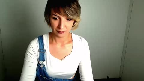 Mishelle online show from June 2026 02:54:02 PM