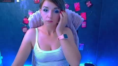 Mishelle online show from July 2026 04:11:02 PM