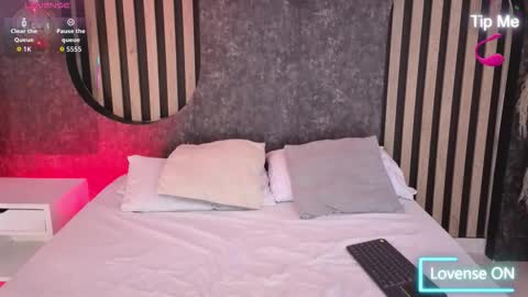 Snapshot of miss10_antonella chatting on November 2025 11:43:02 AM Antonella online show from November 2025 11:43:02 AM