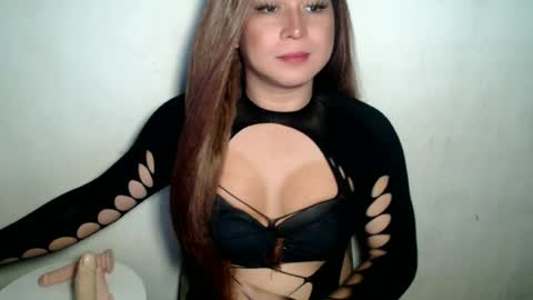 miss_4cuck_ online show from June 2026 07:39:01 AM