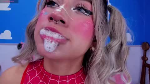 Megan online show from December 2025 11:09:02 PM