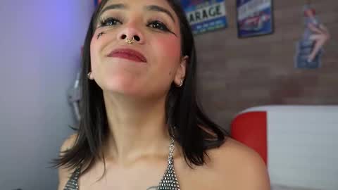 Sabrina online show from March 2026 06:09:02 PM