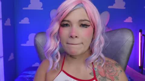 Sara online show from February 2026 06:06:01 PM