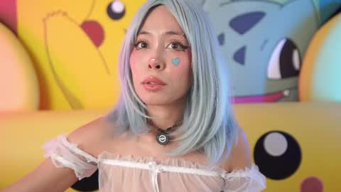 Snapshot of miss__aly chatting on April 2026 06:05:02 PM Ally online show from April 2026 06:05:02 PM