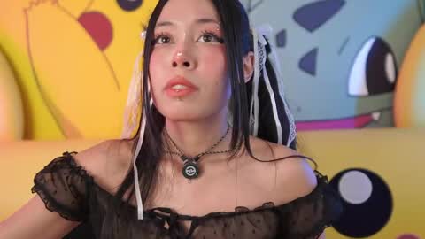Snapshot of miss__aly chatting on April 2026 06:25:01 PM Ally online show from April 2026 06:25:01 PM