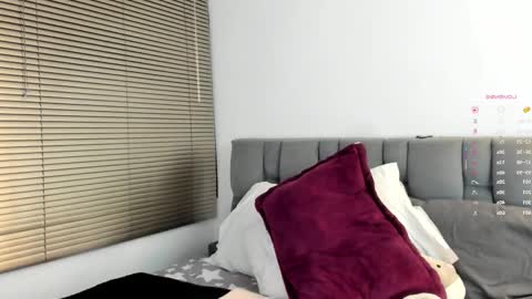 Snapshot of miss__jones_ chatting on November 2025 11:20:02 PM miss__jones_ online show from November 2025 11:20:02 PM