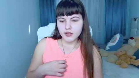 Snapshot of miss__poly chatting on February 2026 08:46:02 AM miss__poly online show from February 2026 08:46:02 AM