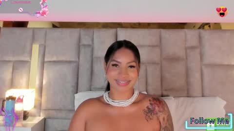 Snapshot of miss_abigail_ chatting on February 2025 02:01:01 PM Miss Abigail online show from February 2025 02:01:01 PM