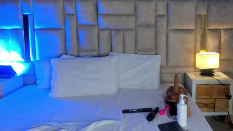 Snapshot of miss_abigail_ chatting on April 2026 01:13:01 PM Miss Abigail online show from April 2026 01:13:01 PM