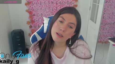 miss_adams01 online show from March 2026 06:32:01 PM