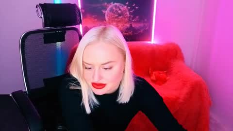 miss_alice_silver online show from September 2025 08:24:01 PM