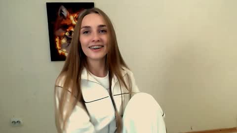 Snapshot of miss_angelina_ chatting on September 2025 06:06:01 AM Angelina online show from September 2025 06:06:01 AM