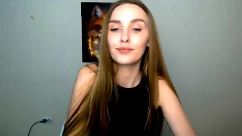 Angelina online show from May 2026 06:11:02 AM