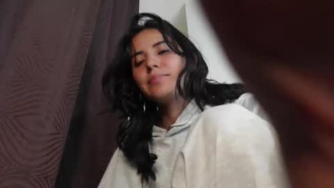 Snapshot of miss_ann_1 chatting on December 2025 01:35:01 AM miss_ann_1 online show from December 2025 01:35:01 AM