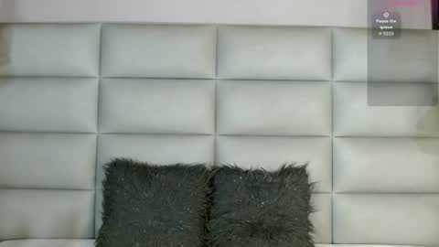 miss_ariss online show from April 2026 05:02:02 AM