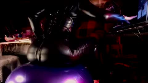 missAsmodeus online show from March 2026 09:00:01 PM