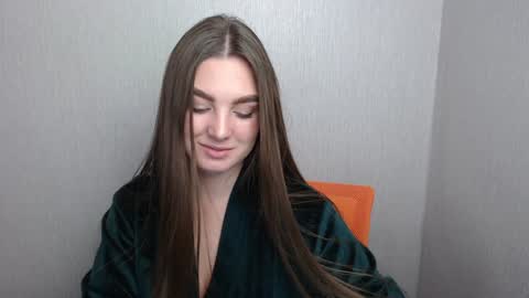 Snapshot of miss_azalea chatting on December 2024 04:42:01 PM Georgia online show from December 2024 04:42:01 PM