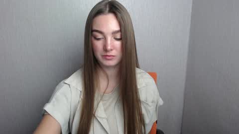 Snapshot of miss_azalea chatting on December 2024 01:00:02 PM Georgia online show from December 2024 01:00:02 PM