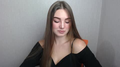 Snapshot of miss_azalea chatting on December 2024 07:55:01 PM Georgia online show from December 2024 07:55:01 PM