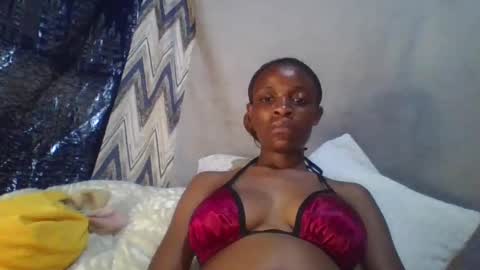 miss_belllo online show from February 2025 12:25:02 PM