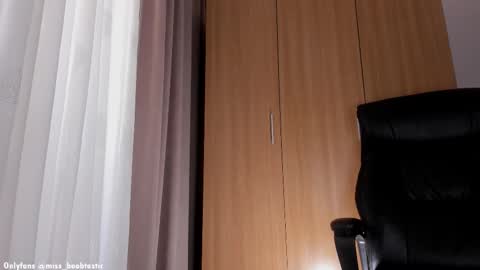 Ivy online show from January 2026 01:16:02 PM