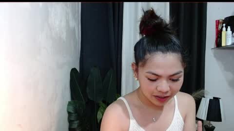 Snapshot of miss_briella chatting on April 2026 01:41:01 PM Briella online show from April 2026 01:41:01 PM