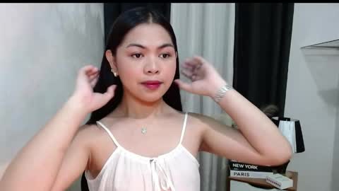 Snapshot of miss_briella chatting on April 2026 02:34:01 PM Briella online show from April 2026 02:34:01 PM