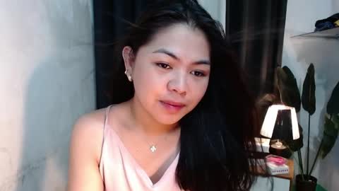Snapshot of miss_briella chatting on April 2026 04:41:01 PM Briella online show from April 2026 04:41:01 PM