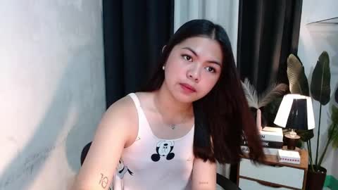 Snapshot of miss_briella chatting on April 2026 05:56:01 AM Briella online show from April 2026 05:56:01 AM