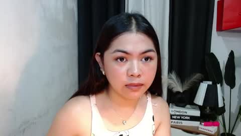 Snapshot of miss_briella chatting on May 2026 02:45:01 PM Briella online show from May 2026 02:45:01 PM