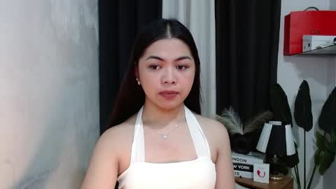 Snapshot of miss_briella chatting on May 2026 01:39:02 PM Briella online show from May 2026 01:39:02 PM
