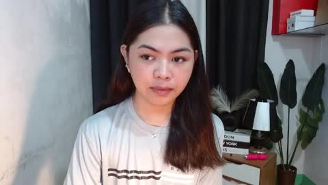 Snapshot of miss_briella chatting on May 2026 04:34:02 PM Briella online show from May 2026 04:34:02 PM