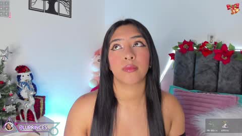 Snapshot of miss_brunette_ chatting on December 2024 06:39:02 PM lucy 3 online show from December 2024 06:39:02 PM