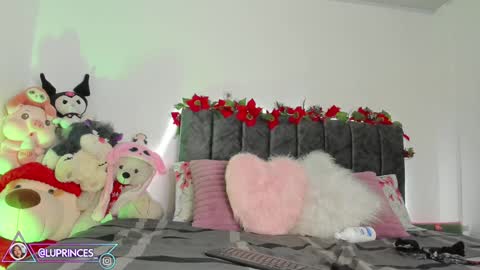 Snapshot of miss_brunette_ chatting on December 2024 05:22:02 AM lucy 3 online show from December 2024 05:22:02 AM