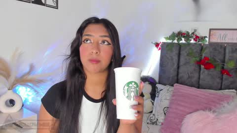 Snapshot of miss_brunette_ chatting on February 2025 01:02:01 AM lucy 3 online show from February 2025 01:02:01 AM