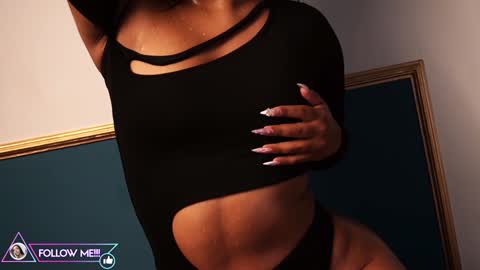 Snapshot of miss_brunette_ chatting on February 2025 07:07:02 AM lucy 3 online show from February 2025 07:07:02 AM