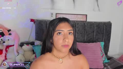 Snapshot of miss_brunette_ chatting on March 2025 05:51:01 AM lucy 3 online show from March 2025 05:51:01 AM